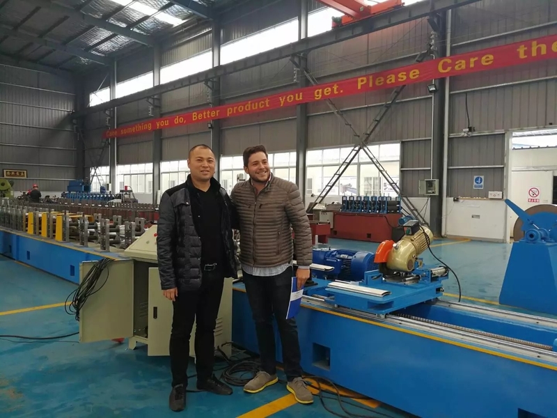 Chine WUXI LONGBO ROLL FORMING MACHINERY CO.,LTD. Profil de la société