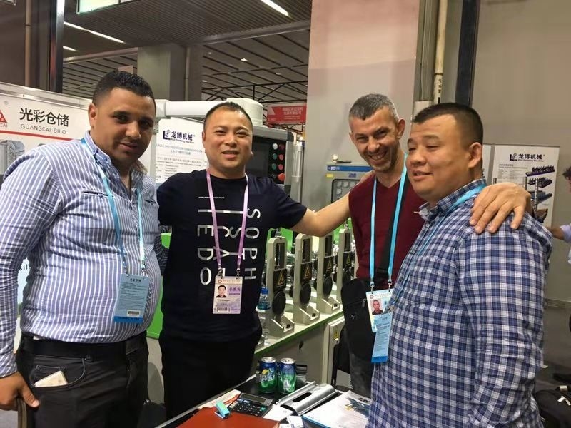 Chine WUXI LONGBO ROLL FORMING MACHINERY CO.,LTD. Profil de la société