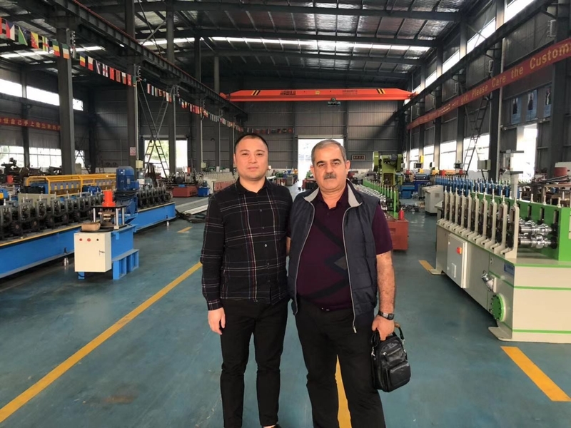 Chine WUXI LONGBO ROLL FORMING MACHINERY CO.,LTD. Profil de la société