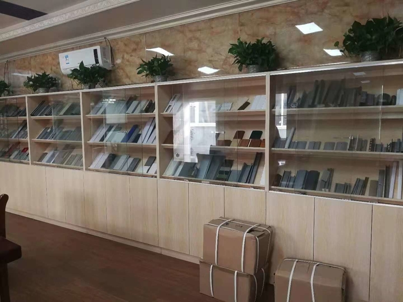 WUXI LONGBO ROLL FORMING MACHINERY CO.,LTD. ligne de production du fabricant